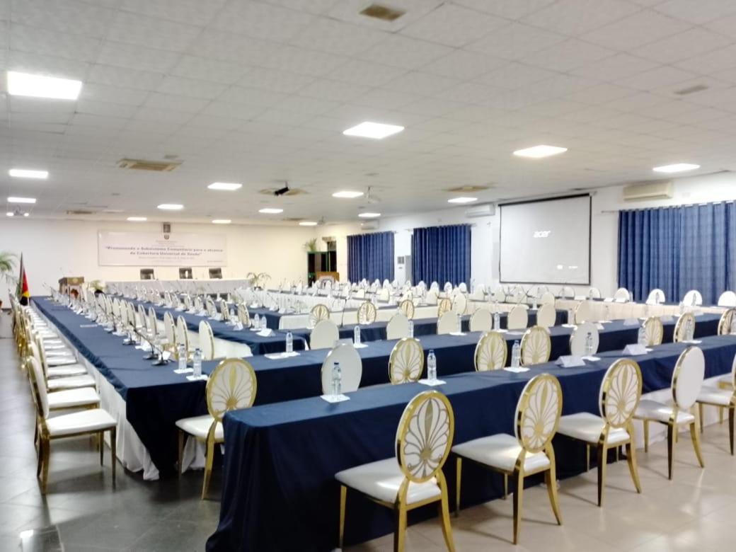 Milpark Hotel Cafumpe Экстерьер фото